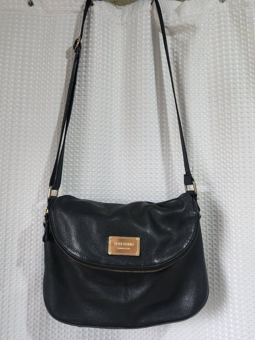 Pelle Studio Genuine Leather Crossbody Bag Black Messenger Shoulder Purse Flap